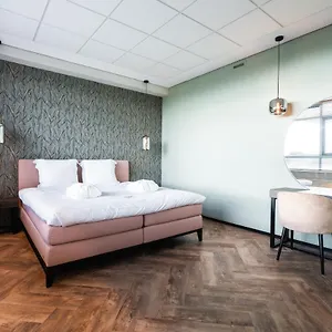 *** Hotel Onderwijshotel De Rooi Pannen Netherlands